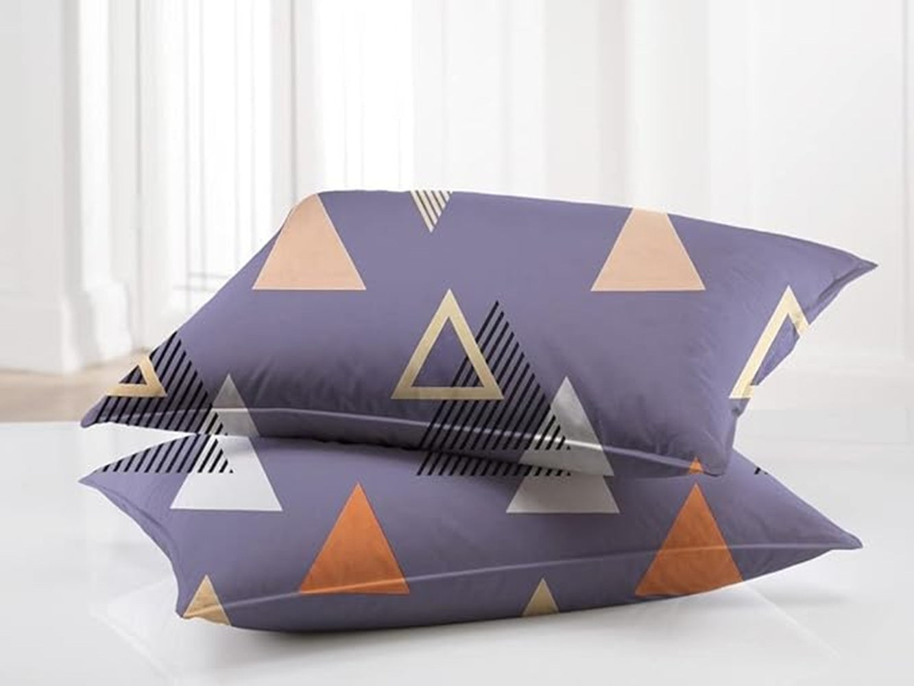 Classic Collection Flat Double Bedsheet with 2 Pillow Cover | Purple Triangles